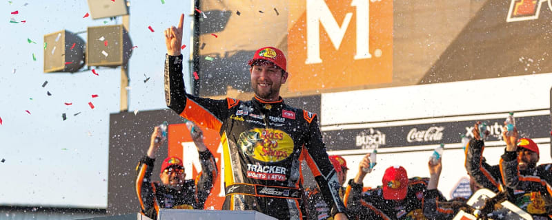 NASCAR In-Season Tournament: Chase Briscoe To Face 'Son’s Favorite Driver' to Kickoff Tough Bracket