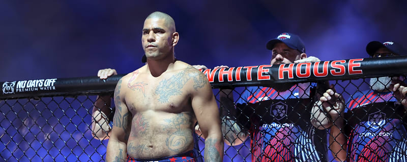 Alex Pereira fires back at MMA fans