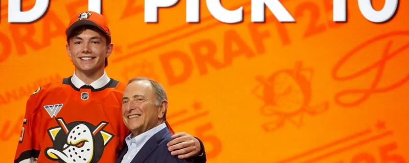 Ducks Expected To Sign Roger McQueen To Entry-Level Deal