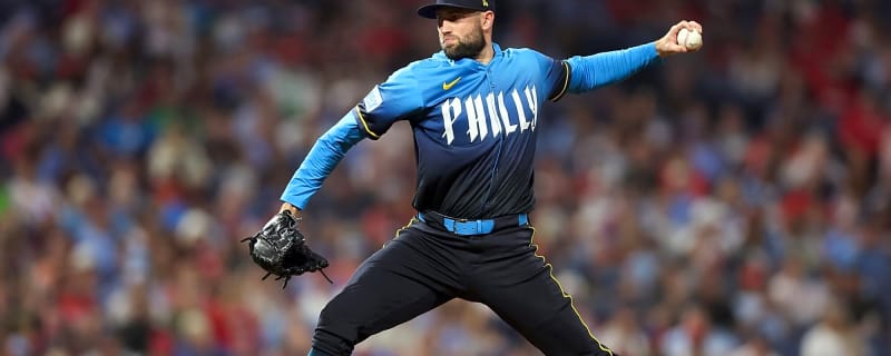 Former Blue Jays reliever Tim Mayza re-signs with the Philadelphia Phillies on a minor league deal