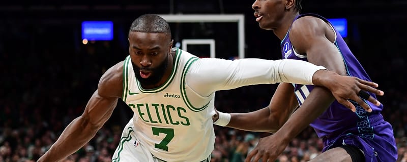 Jaylen Brown Reacts After Celtics' Blowout Loss to Hornets