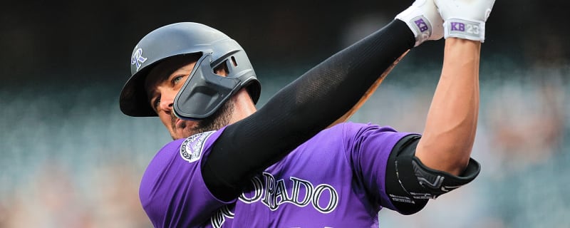 Rockies' Bryant shares alarming symptoms of his chronic injury