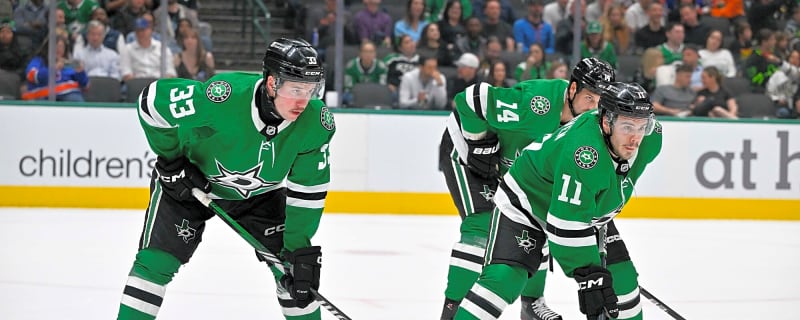 Blackhawks To Acquire Derrick Pouliot