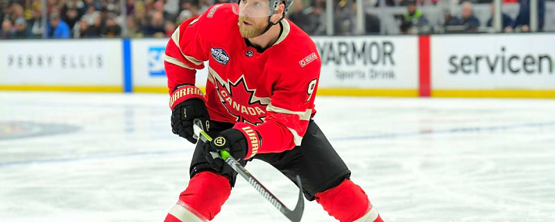 Panthers’ Bennett replaces Lightning’s Cirelli on Canada’s Olympic team