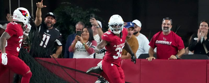 Cardinals keep Bam Knight on 53-man roster, cut DeeJay Dallas and Michael Carter