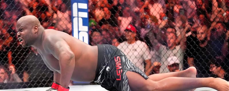 Derrick Lewis Says UFC Nearly Booked Rico Verhoeven Debut Before Fight Fell Apart