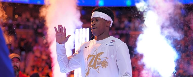 VJ Edgecombe Receives Incredible Reception in Bahamas After Rookie Season With Sixers