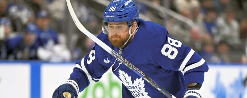 William Nylander Tries to Explain Lack of Response to Hit on Auston Matthews