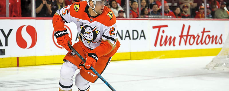 Ducks re-sign Ryan Poehling to four-year extension