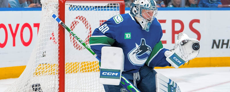 Canucks roster news: Nikita Tolopilo and defenceman Elias Pettersson recalled from AHL