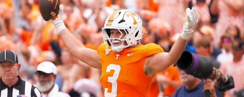Tennessee backup who had a memorable mistake in loss to Oklahoma got some wise advice afterwards from Miles Kitselman