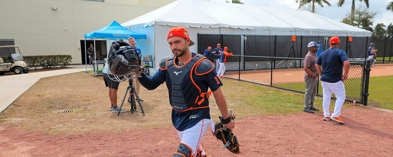 Astros Outright César Salazar