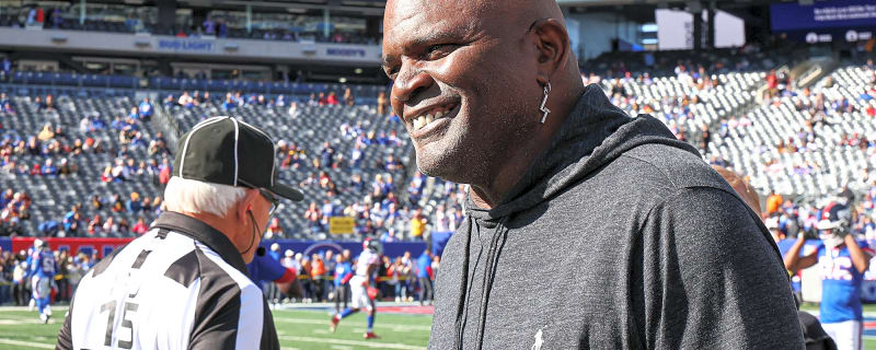 Giants legend Lawrence Taylor hospitalized after medical emergency