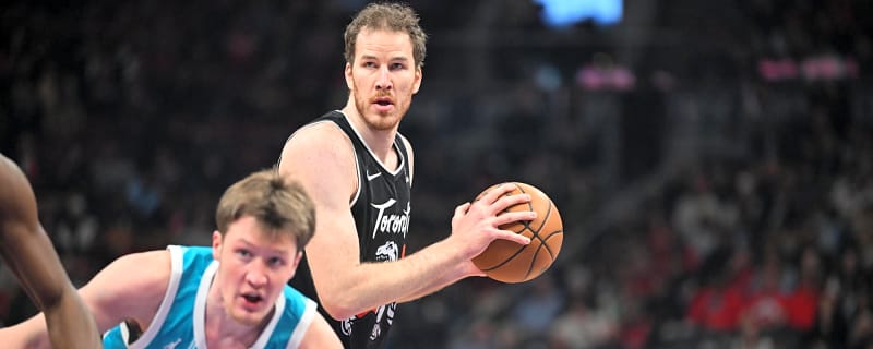 Poeltl remains massive in Raptors winning streak