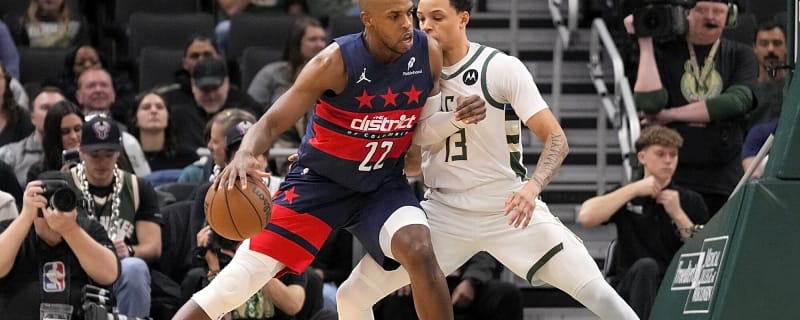 Bucks’ Giannis Antetokounmpo had angry moment right in front of former teammate Khris Middleton