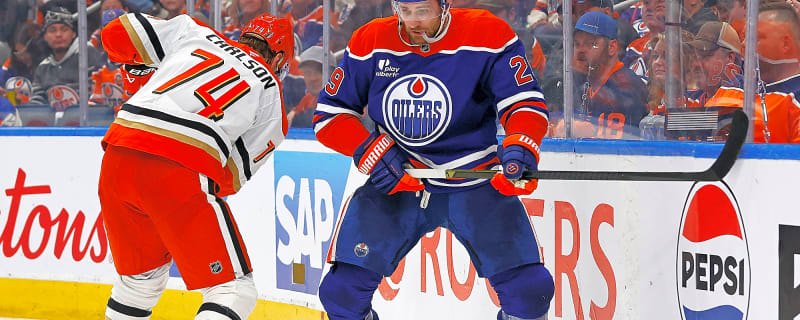 Alphonso Davies backs Oilers to rebound as NHL heads to Germany