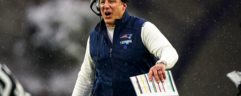 Mike Vrabel called out refs after Patriots’ loss