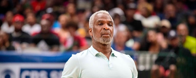 Charles Oakley Labels Charles Barkley a ‘Hypocrite’ For Admonishing Superteams