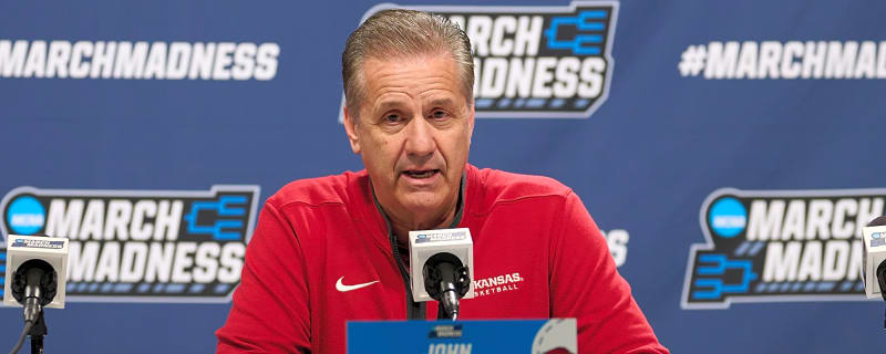 John Calipari makes classy gesture after injury to Moses Moody