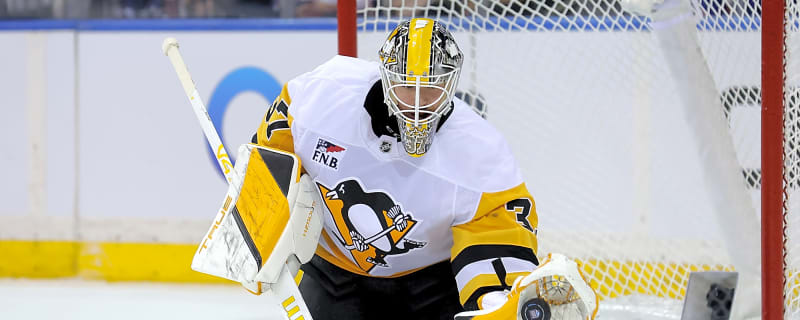 Reigning Calder Cup Champion Goalie Posts Shutout with New Team to Kick off 2025-26 Season