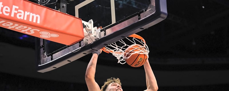 Two Big 12 bigs in the hunt for Kareem Abdul-Jabbar Award