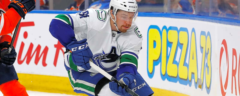 Devils sign Juho Lammikko to one-year contract