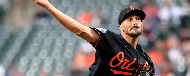 Zach Eflin Exits Start With Elbow Discomfort