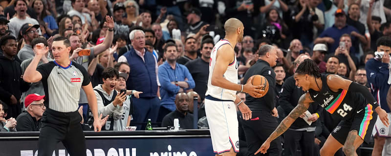 Clippers veteran committed embarrassing blunder in final seconds vs. Spurs