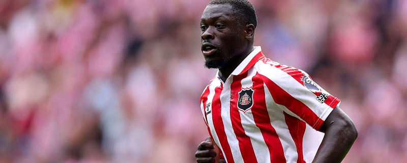 Update On The Future Of This Sunderland Centre-Forward: What Should Le Bris Do?
