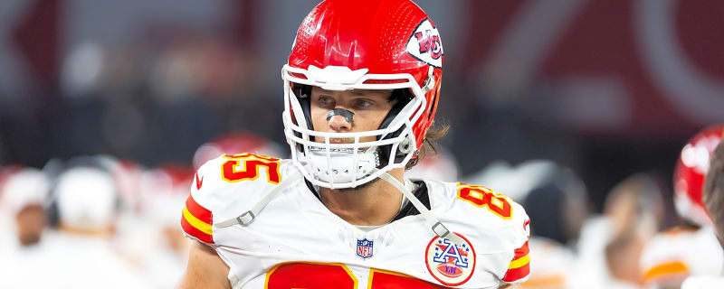 Steelers, TE Robert Tonyan Agree To Deal