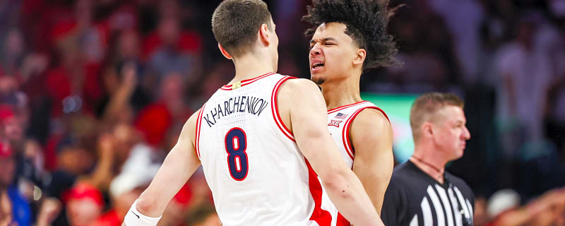 No. 2 Arizona Dominates No. 14 Kansas To Clinch Share Of The Big 12 Regular Season Title