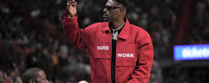 Miami Police issue response to video of Antonio Brown in Middle East