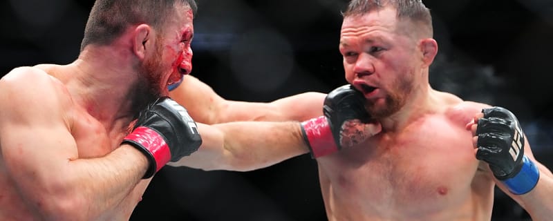 Merab Dvalishvili defeats Frankie Edgar by Tech Fall in bloody and tough RAF09 match