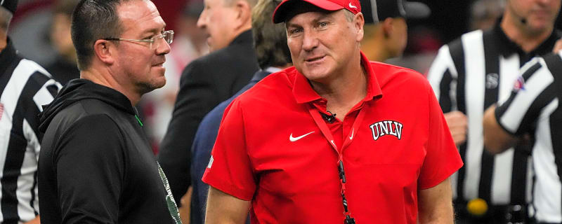 Arnold to start as UNLV opens against Memphis
