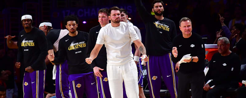 Lakers Notes: Luka Doncic, Deandre Ayton, Marcus Smart, Luke Kennard