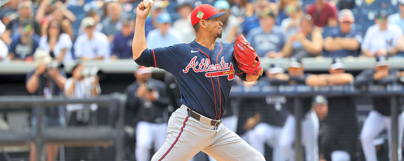 Braves Re-Sign Carlos Carrasco To Minor League Deal