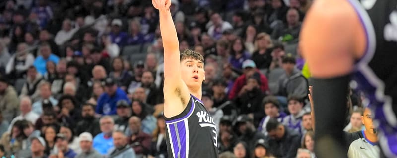Lakers Land Jake LaRavia on Two-Year, $12M Deal