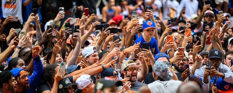 Shirtless Florida Man Fined for Smashing Taxi During Knicks Playoff Riot During NBA Finals: 'I Was Being Stupid'