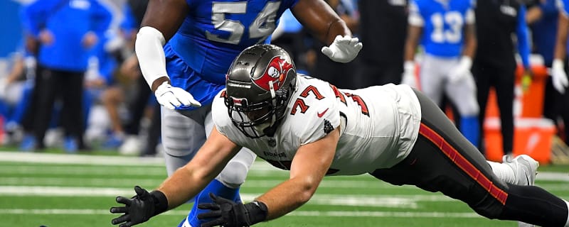 Bucs Bring Back Veteran Offensive Tackle