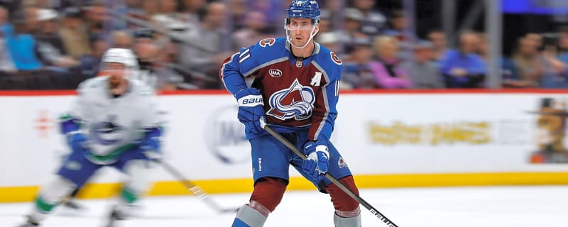 NHL Notebook: Avalanche extend Nelson, coaches fired and hired, and more