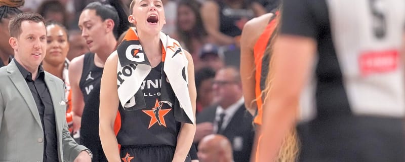  Paige Bueckers’ Priceless Reaction To Wings HC Chris Koclanes’ Play Lights Up Social Media