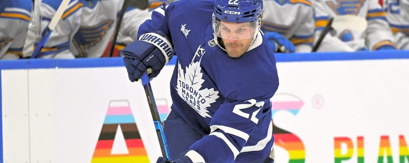 Leafs’ Jake McCabe leaves game against Canadiens with upper-body injury