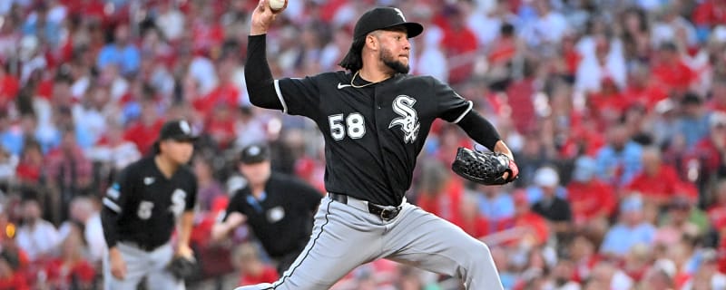 White Sox move struggling trade acquisition Luis Castillo to bullpen