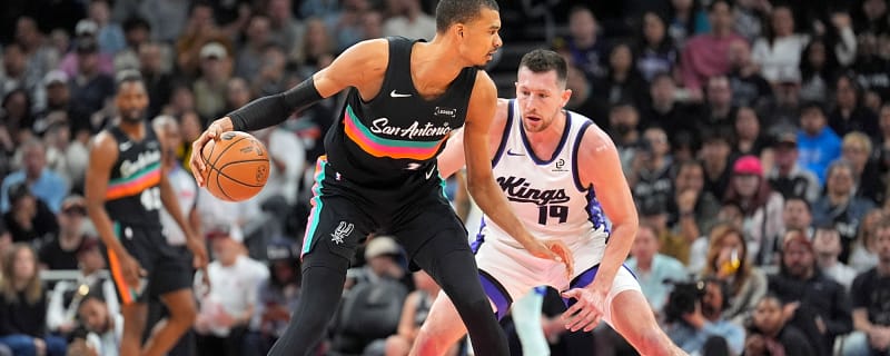 NBA Notes: Wembanyama eyes dunk contest, Jordan flashes back, Middleton steadies Mavs