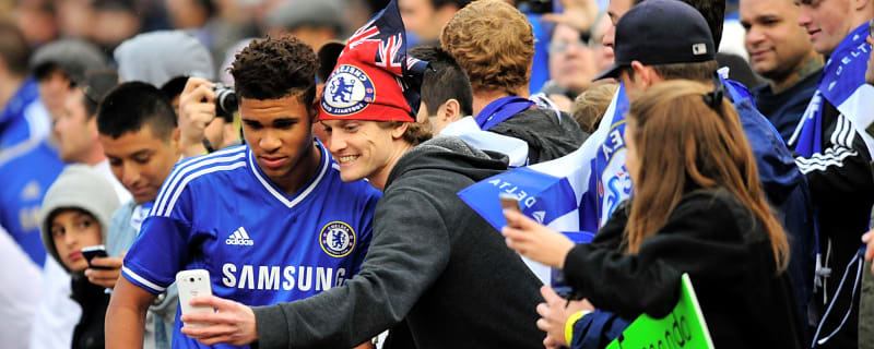 AC Milan midfielder offered to Manchester United for January 2026 move