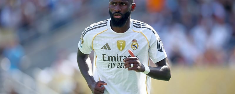 Report: Chelsea haven’t ruled out making shock major signing next summer