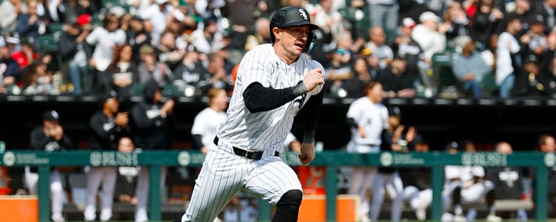 White Sox To Place Austin Hays On IL, Select Dustin Harris