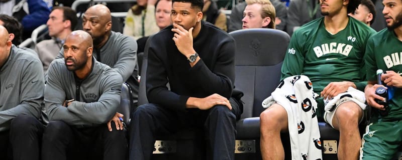 Spurs not expected to chase Giannis Antetokounmpo trade