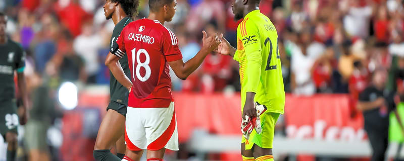 Watford officially re-sign Manchester United goalkeeper