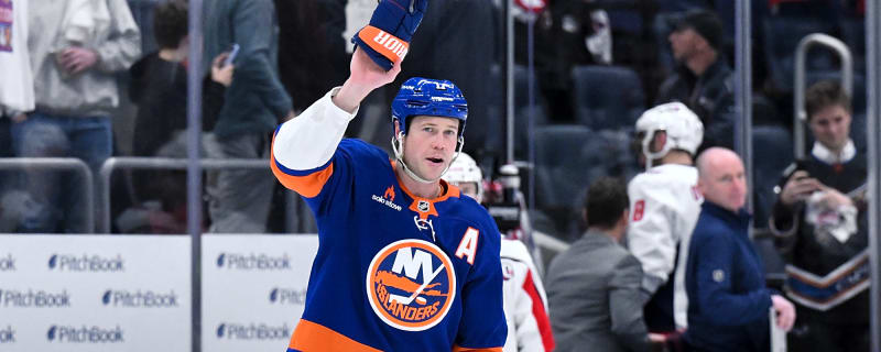 Matt Martin Admits Islanders Have Regrets on Noah Dobson Trade: They&#39;d Still Love to Have Him Here&#39;